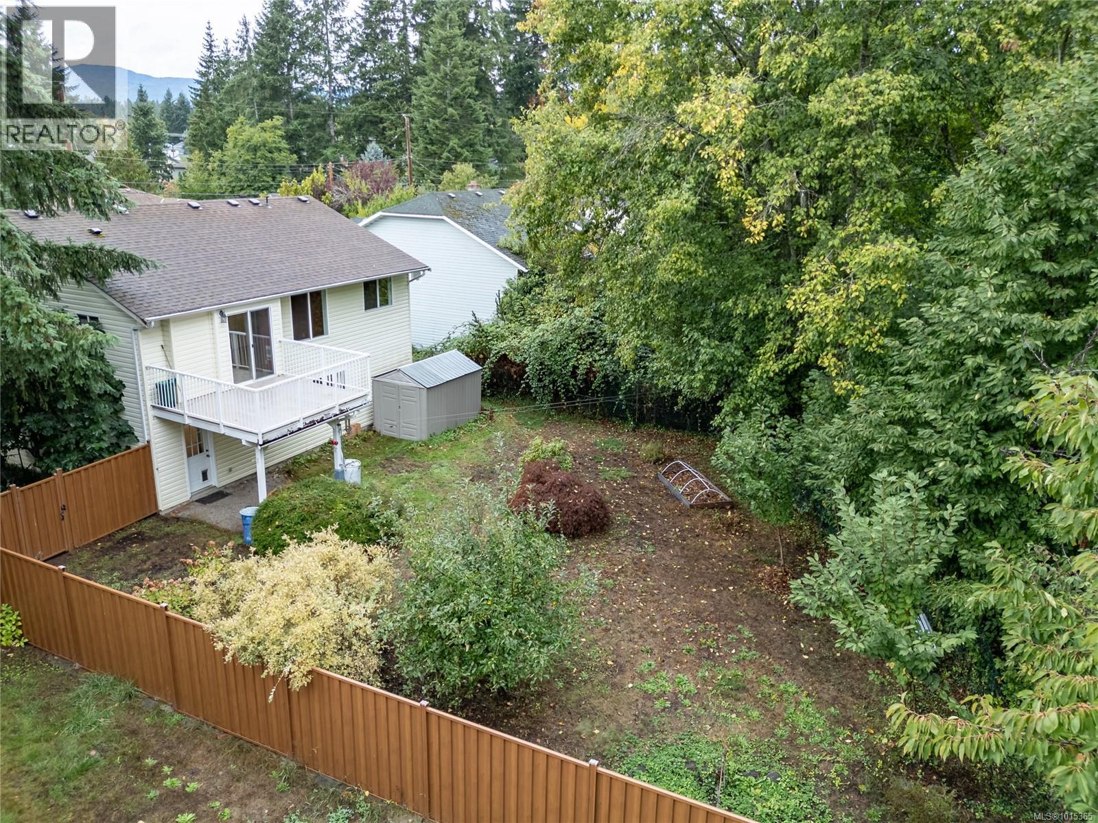1520 Embleton Cres, Courtenay
