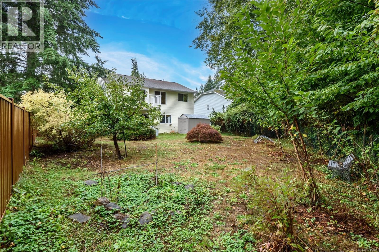1520 Embleton Cres, Courtenay