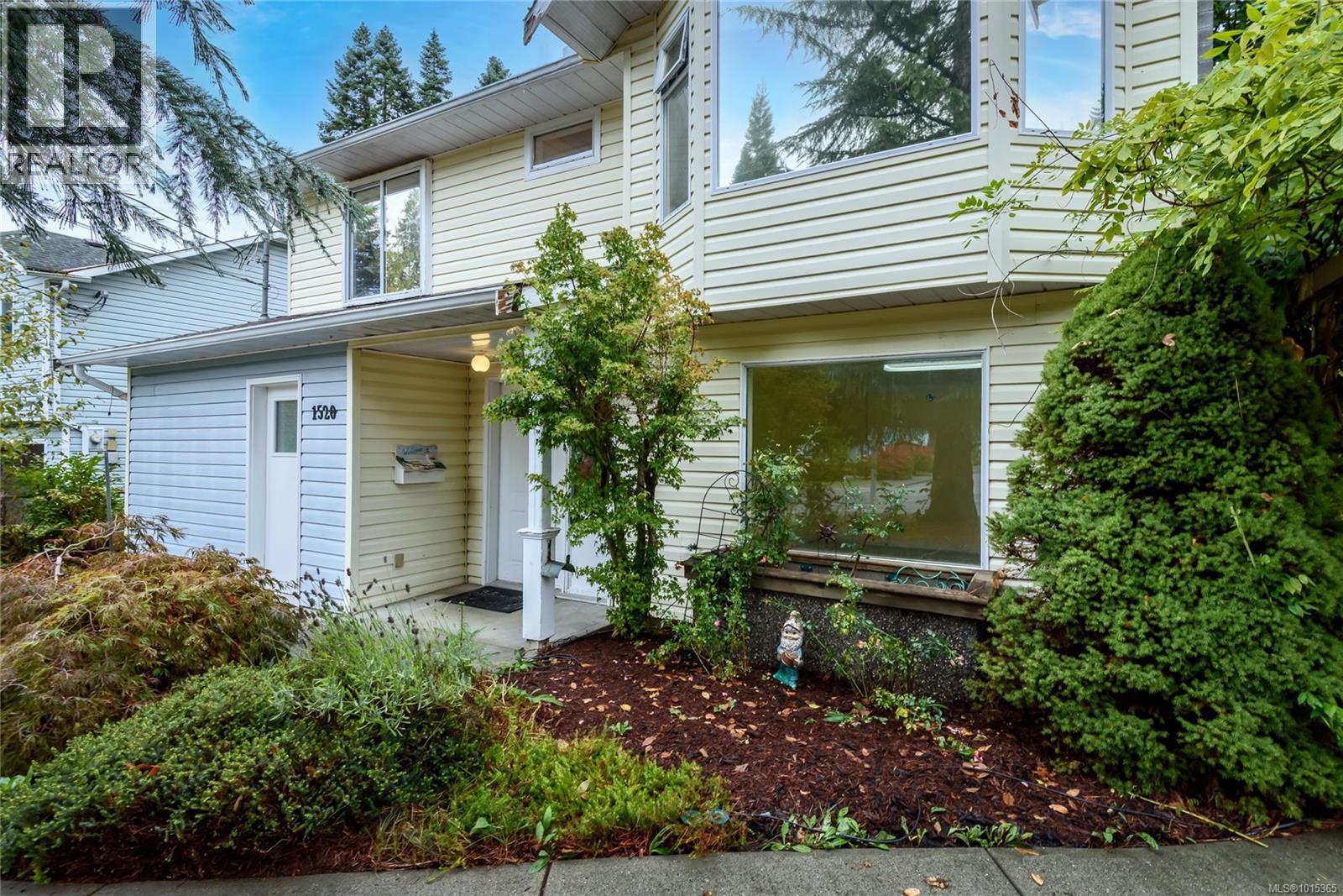 1520 Embleton Cres, Courtenay