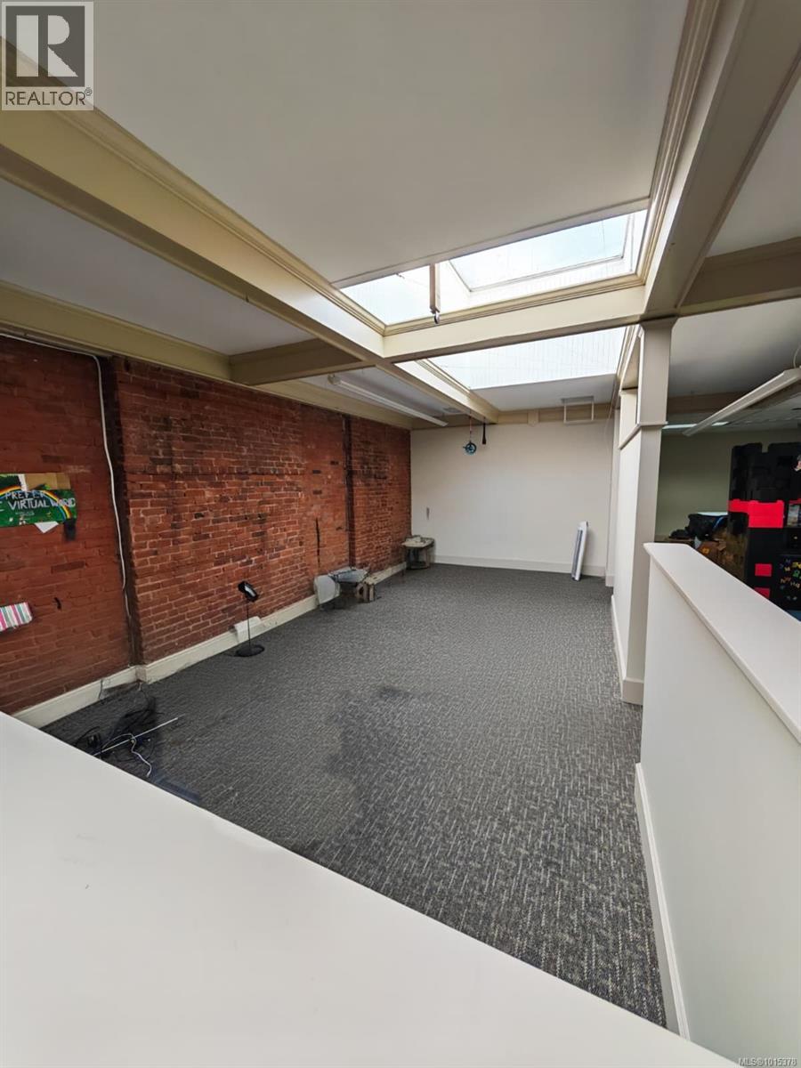 2nd floor 514 Fort St, Victoria