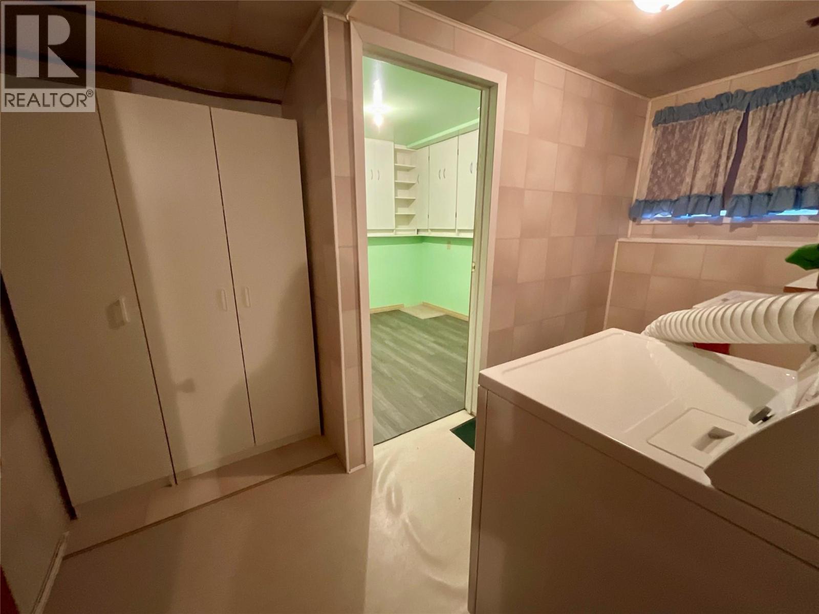 91 Wolverine Avenue, Tumbler Ridge