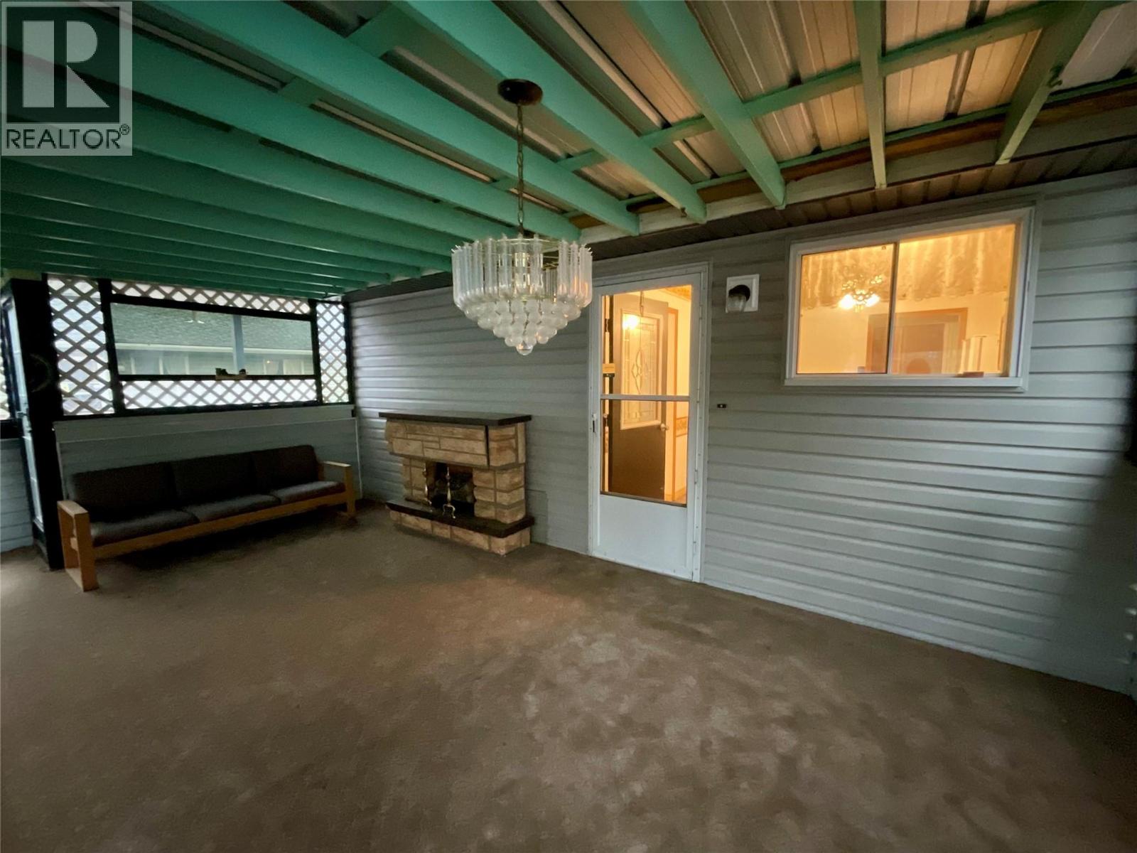 91 Wolverine Avenue, Tumbler Ridge