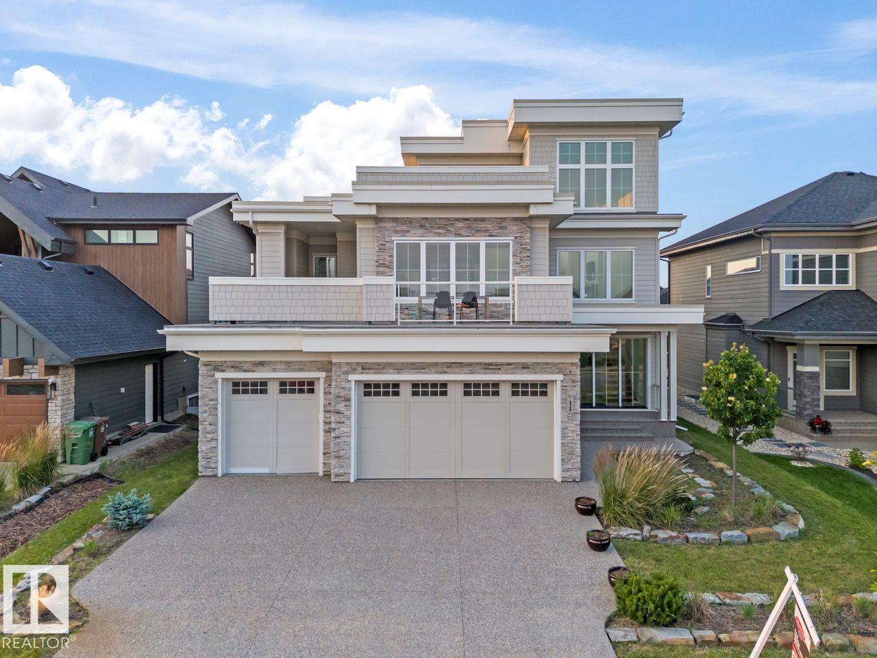 11 JUBILATION DR, St. Albert