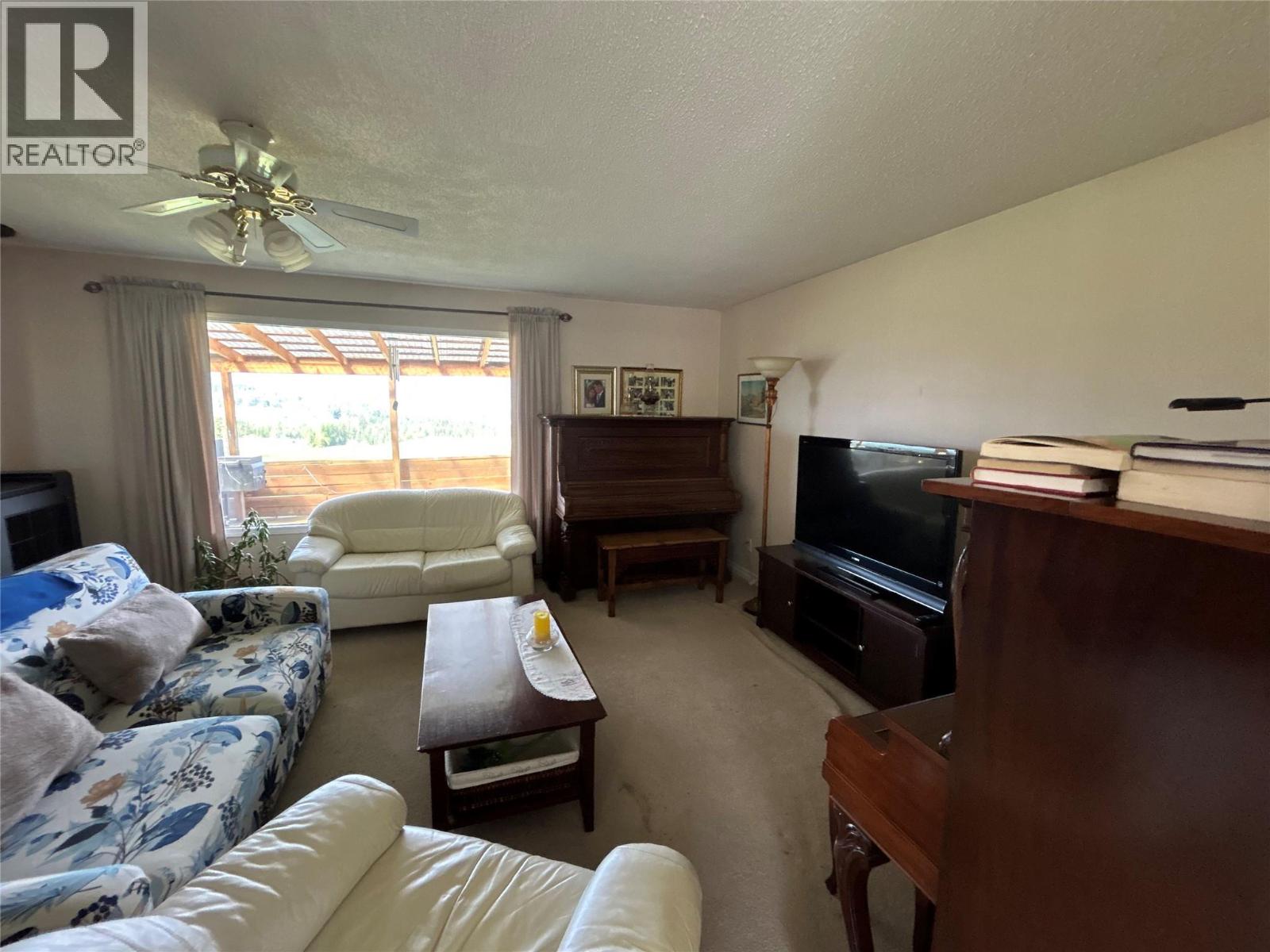 3853 Muzzy Road, Creston