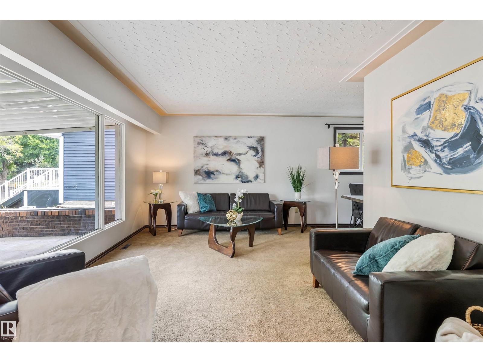 Single Family House Bungalow for Sale in  BELMONT DR St. Albert 