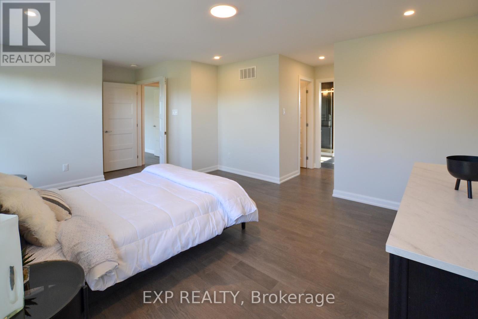 623 MONTESSOR CRESCENT - 23