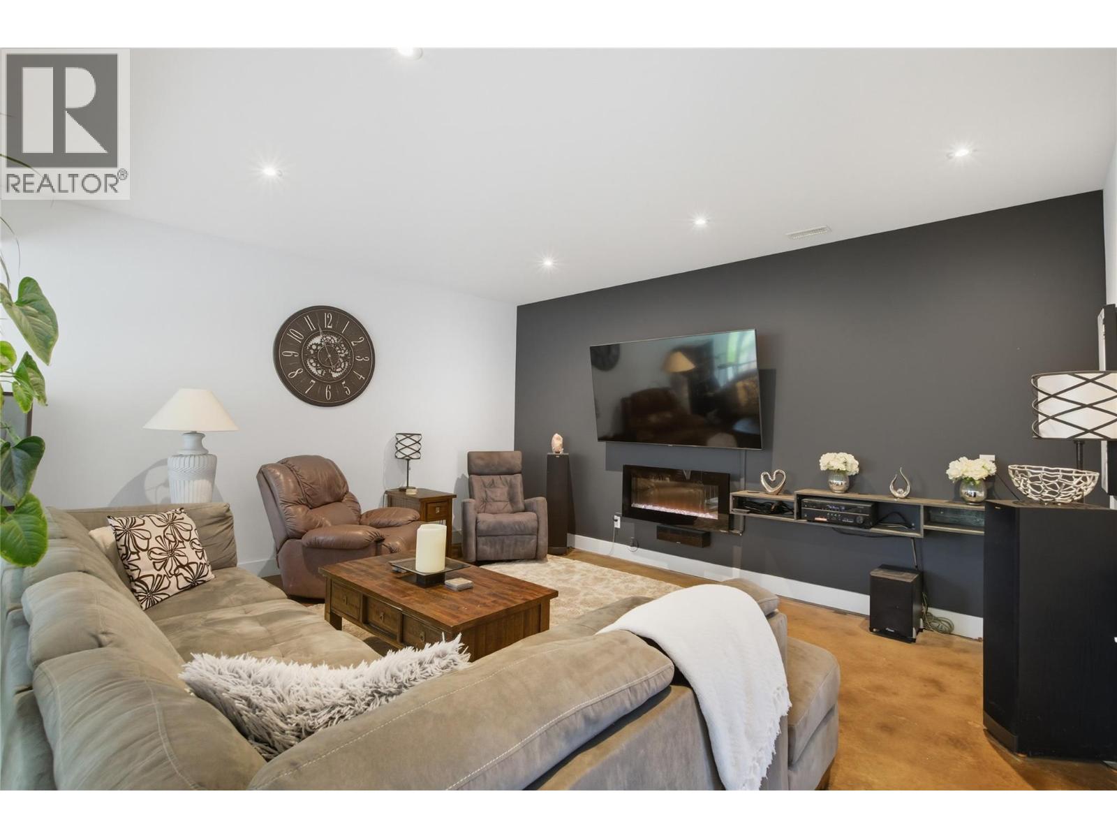 1200 Canyon Ridge Place, Kamloops