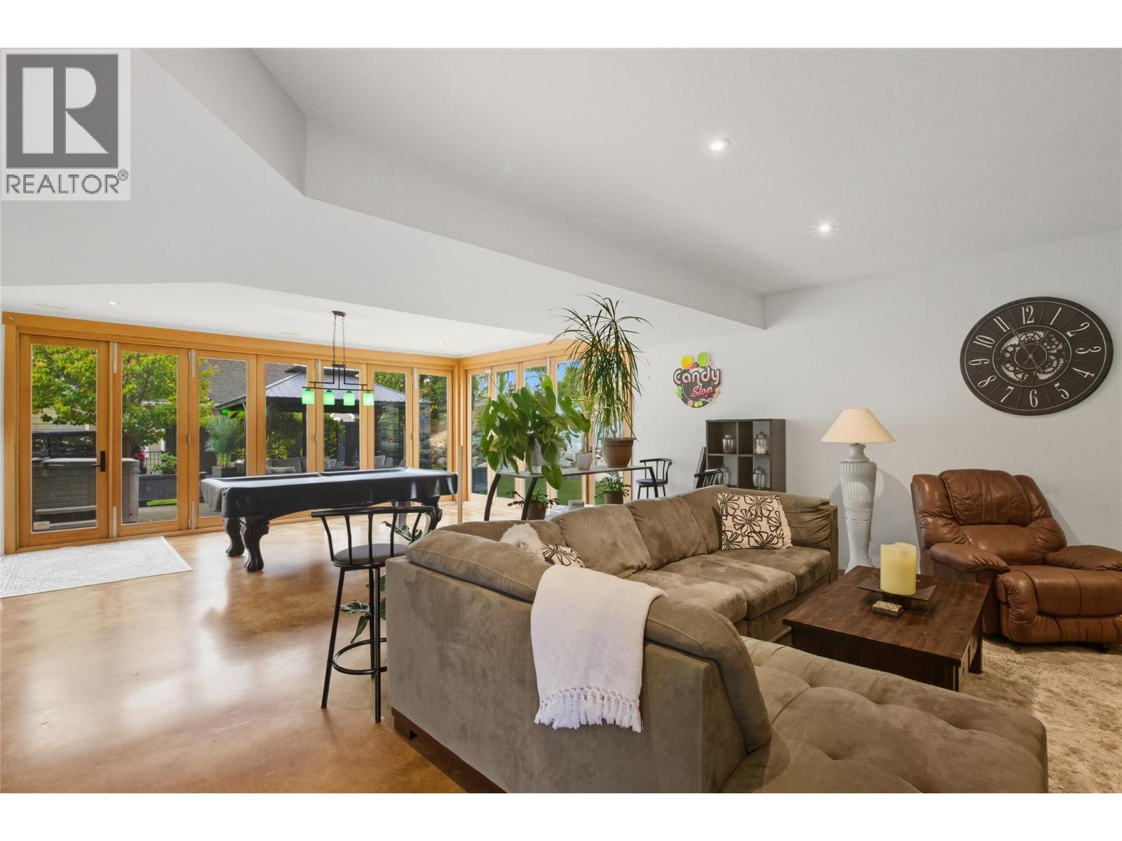 1200 Canyon Ridge Place, Kamloops