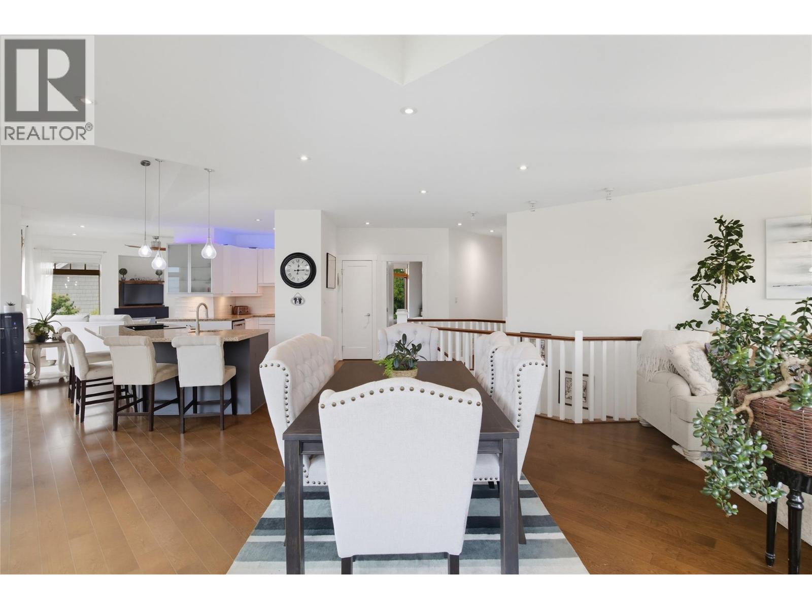 1200 Canyon Ridge Place, Kamloops