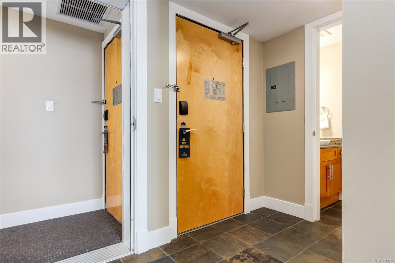 908 181 Beachside Dr, Parksville