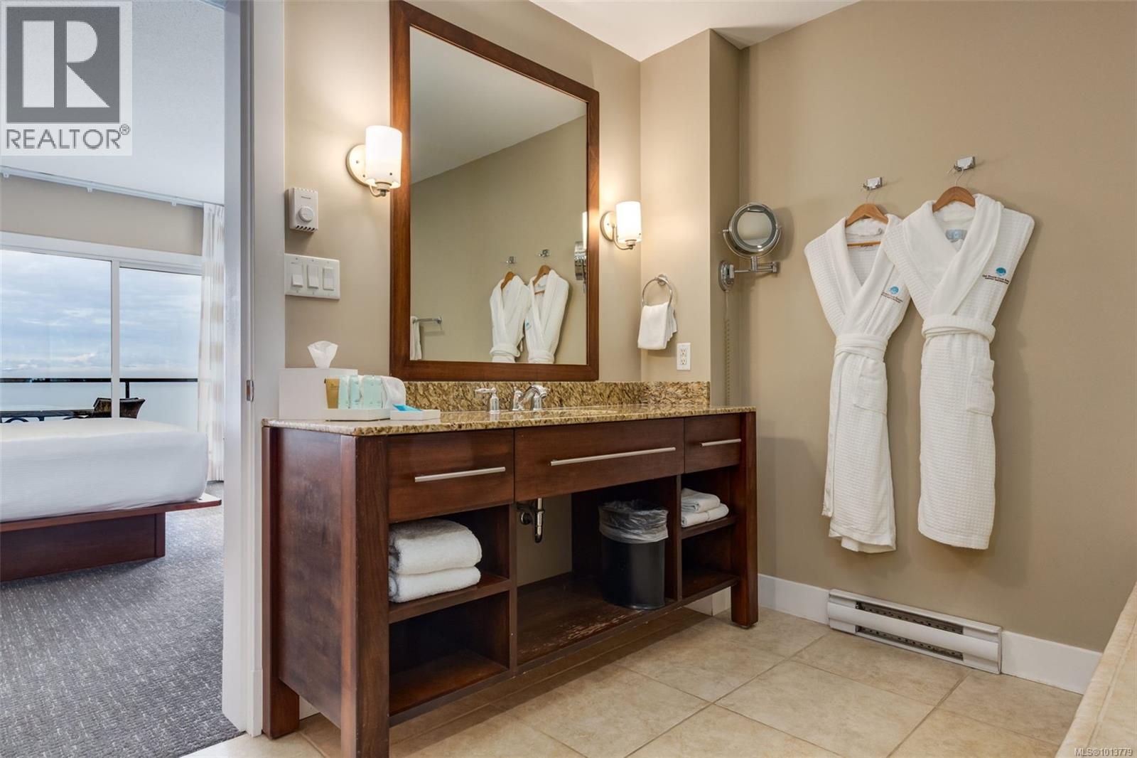 908 181 Beachside Dr, Parksville