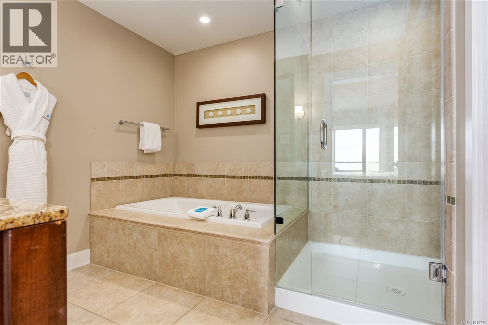 908 181 Beachside Dr, Parksville