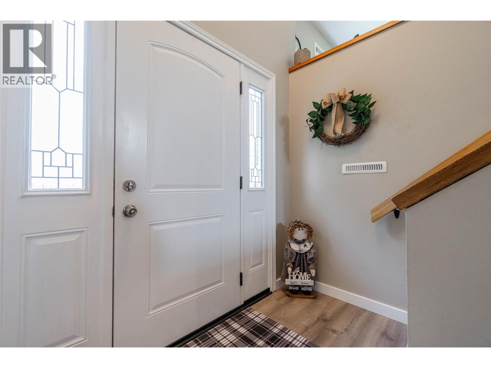 5549 Snowbrush Street, Oliver