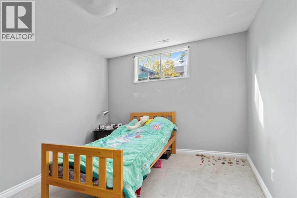166 Erindale Road, Fort McMurray