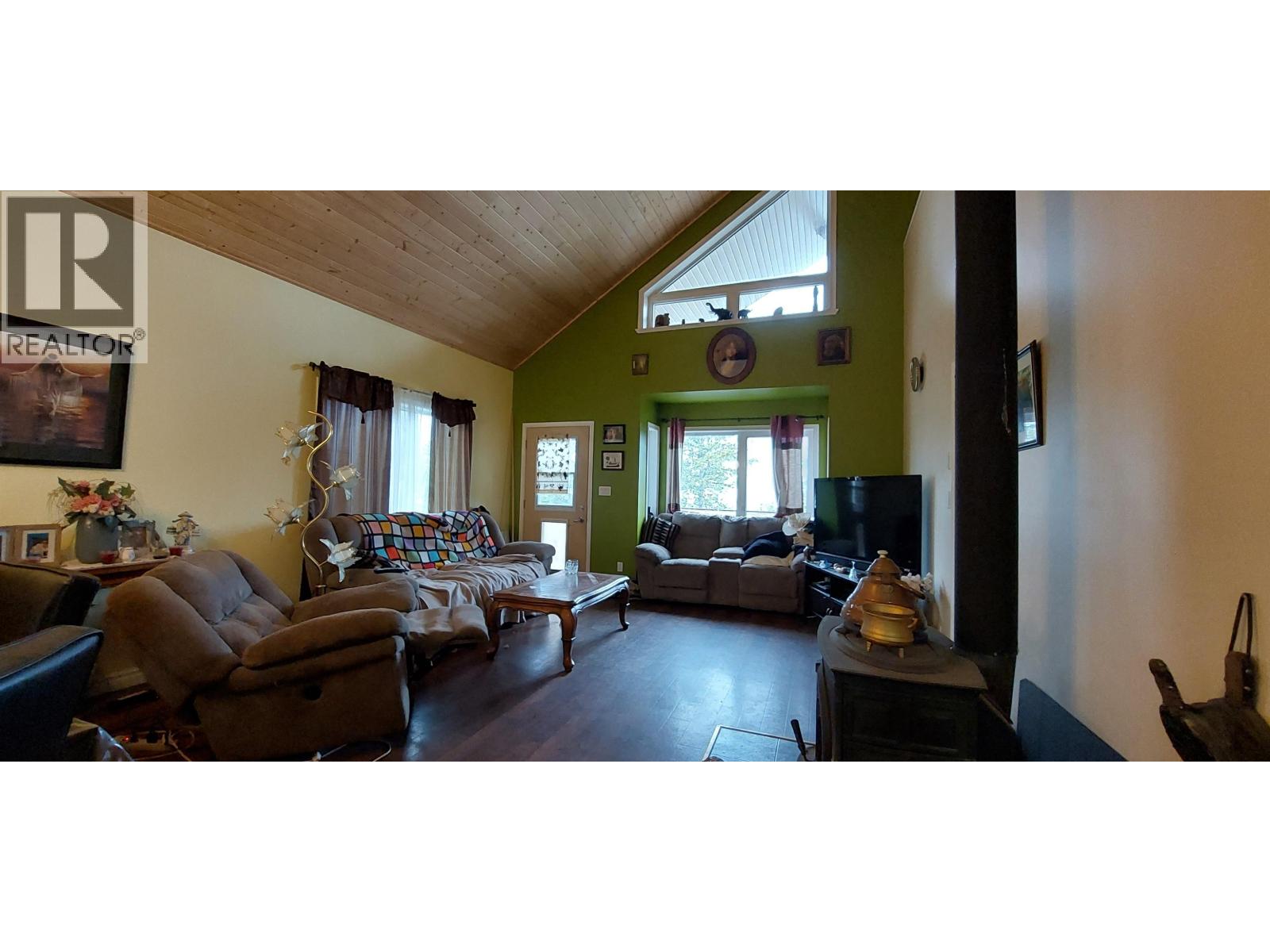 3400 CORVIN ROAD - 18