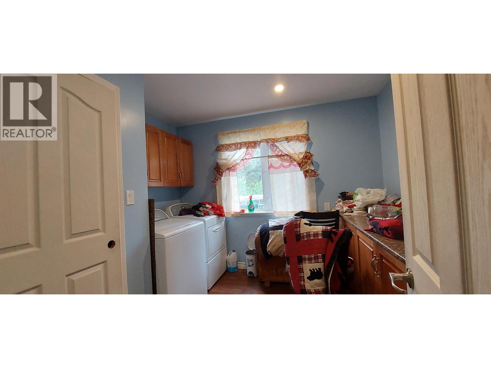 3400 CORVIN ROAD - 24