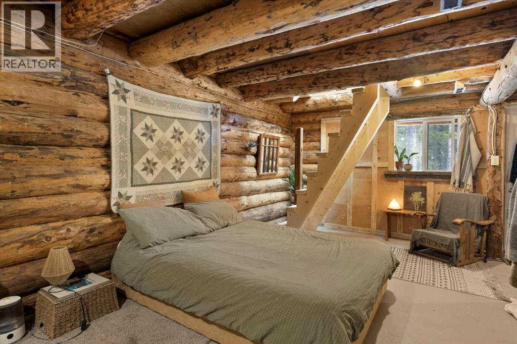 64 Breezewood Bay, Bragg Creek
