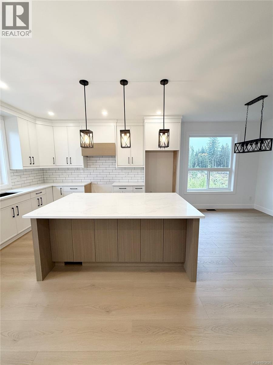 6290 Old Mill Rd, Duncan