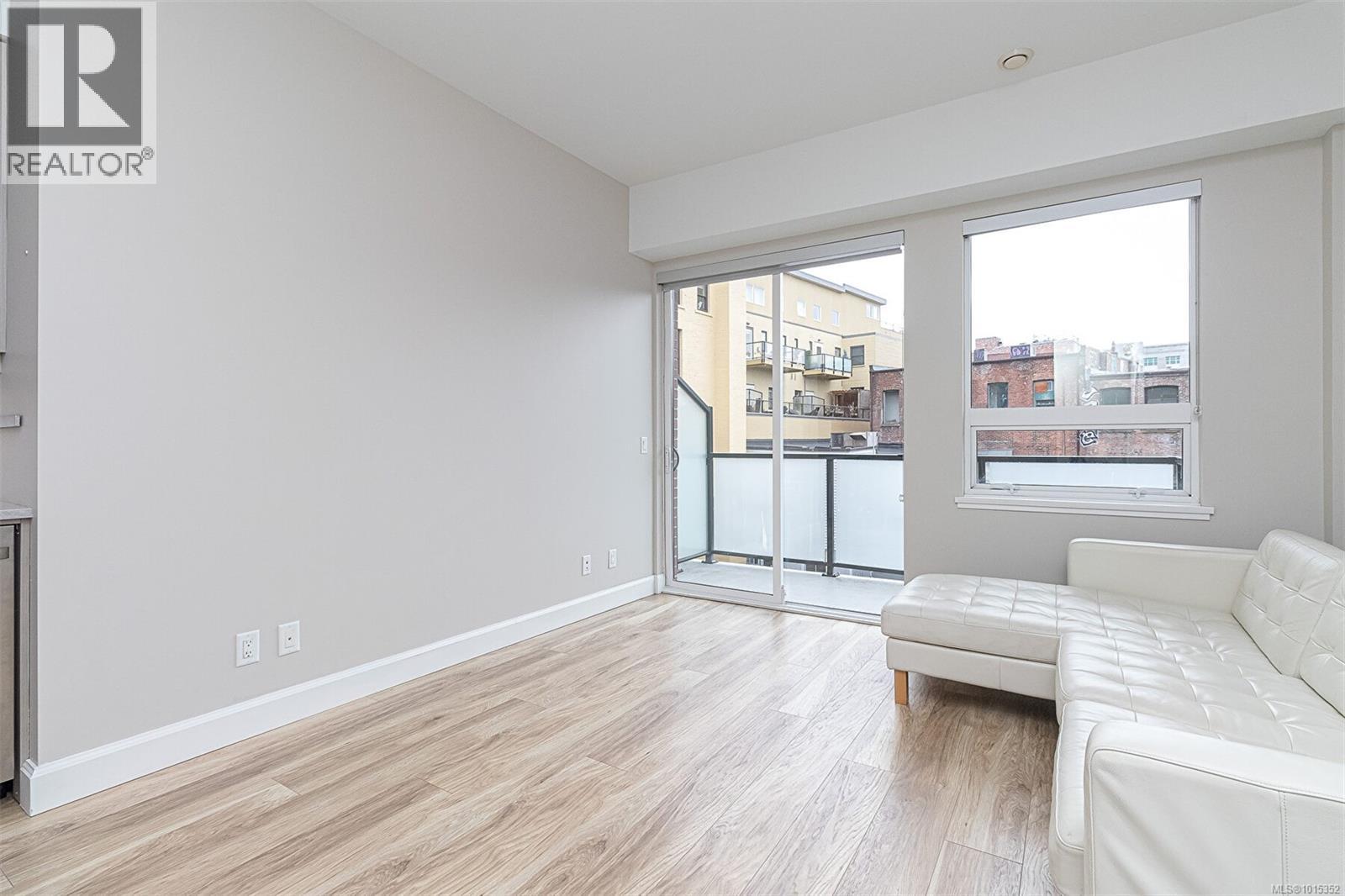 208 595 Pandora Avenue, Victoria