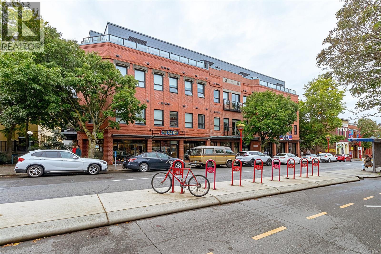 208 595 Pandora Avenue, Victoria