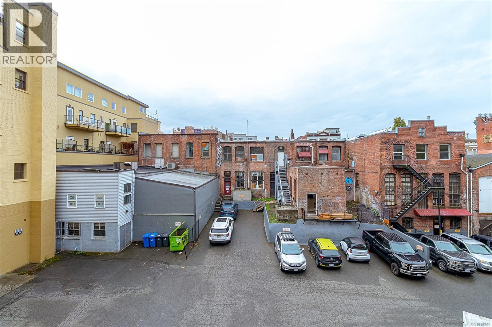 208 595 Pandora Avenue, Victoria
