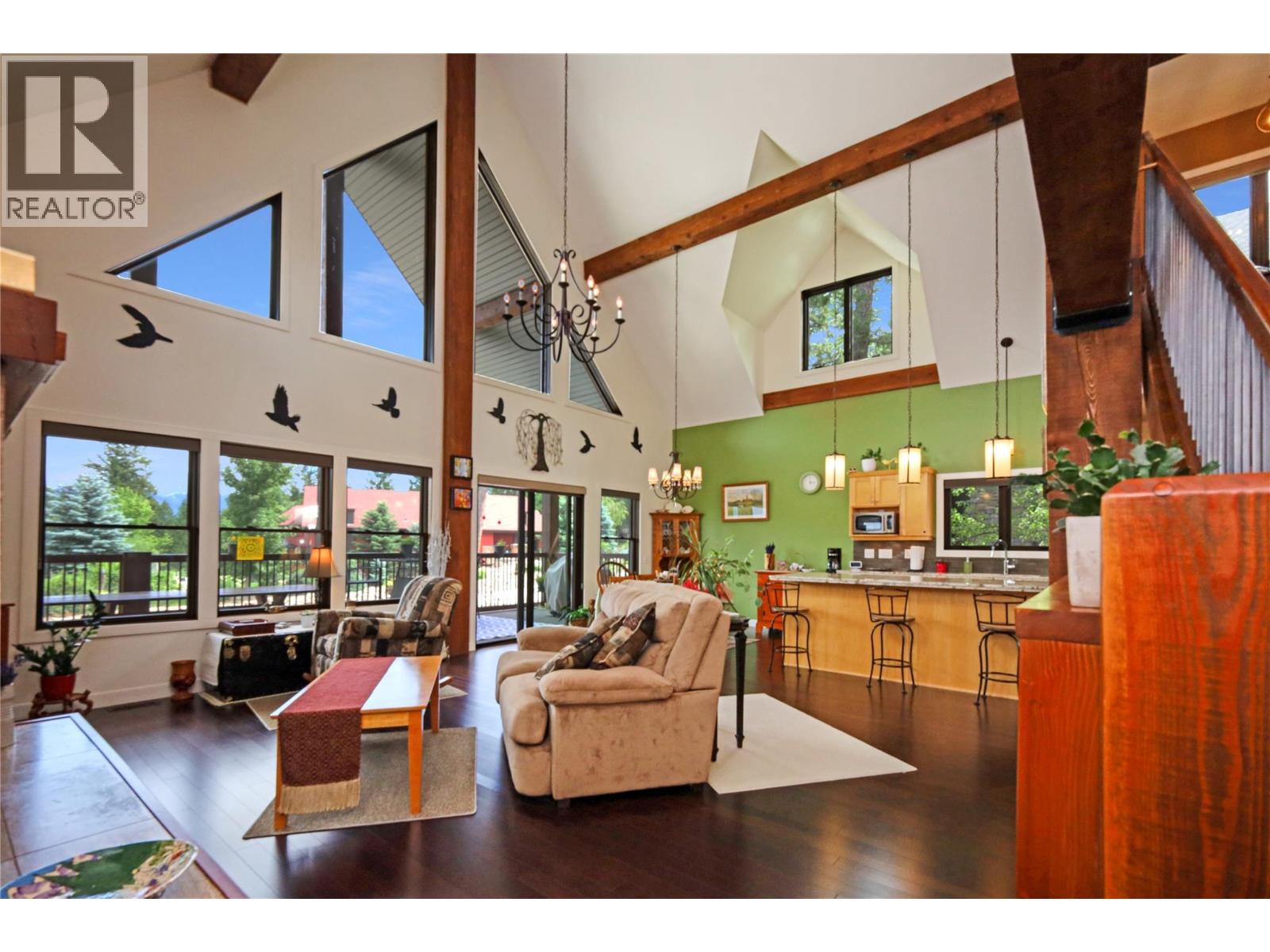 2462 Castlestone Drive, Invermere