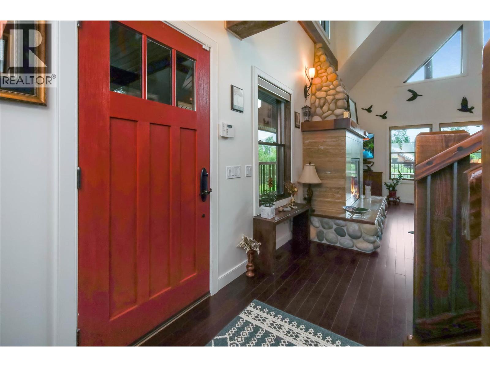 2462 Castlestone Drive, Invermere