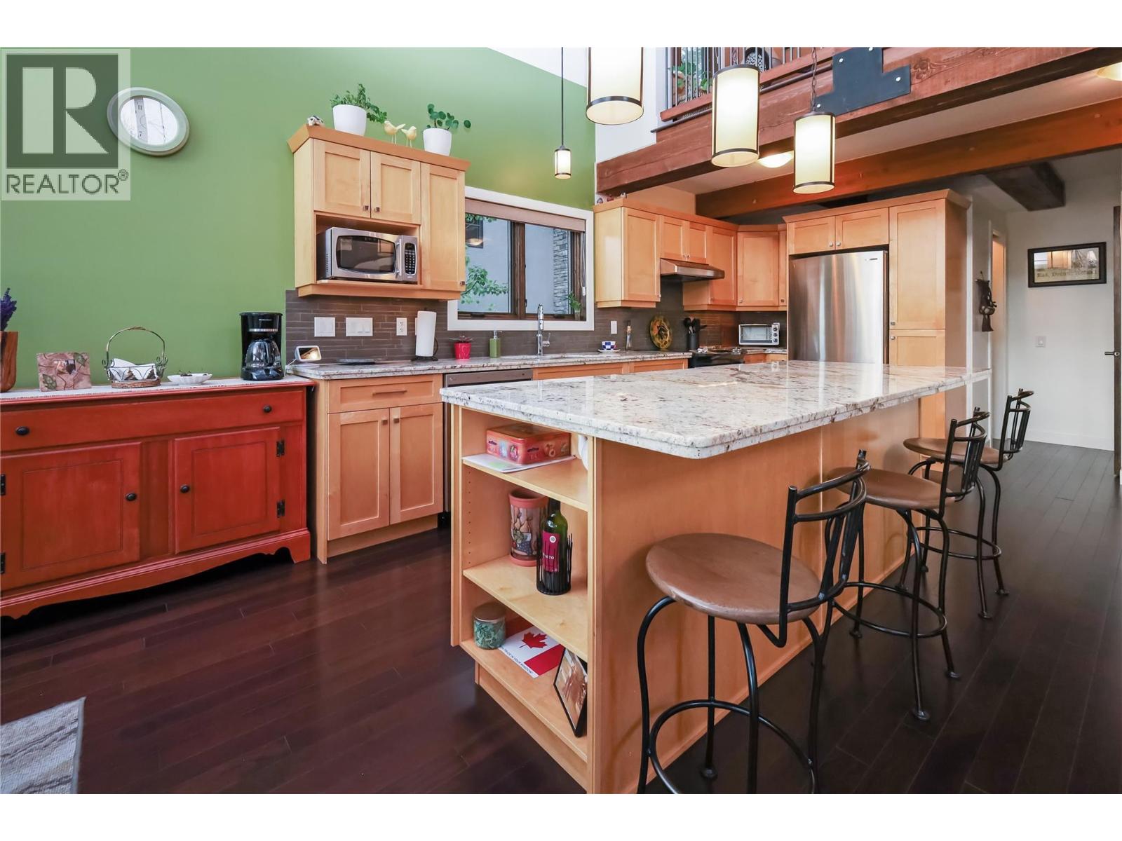 2462 Castlestone Drive, Invermere