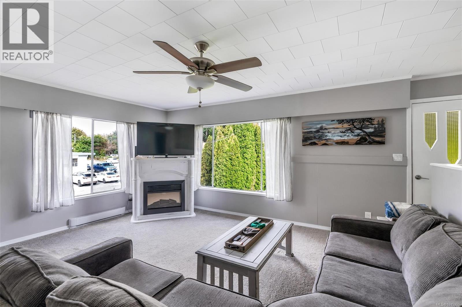 38 Cowichan Ave, Lake Cowichan