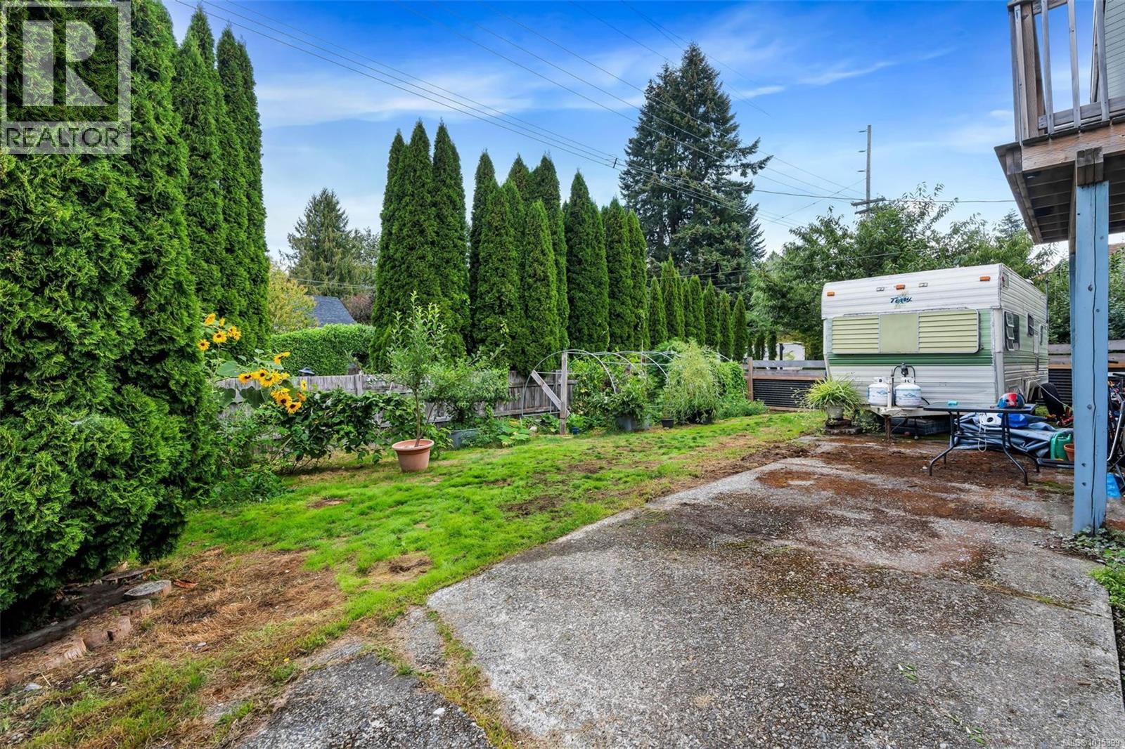 38 Cowichan Ave, Lake Cowichan