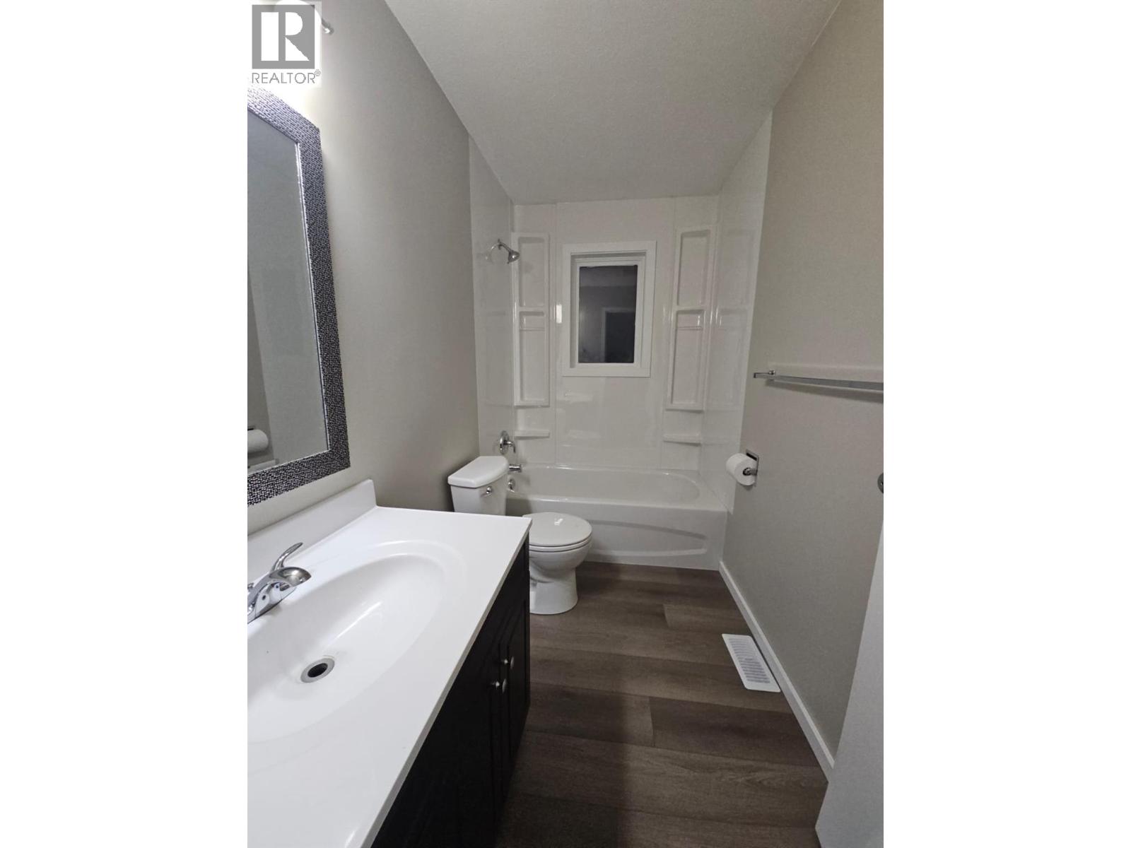 4801 52 Avenue SW, Chetwynd