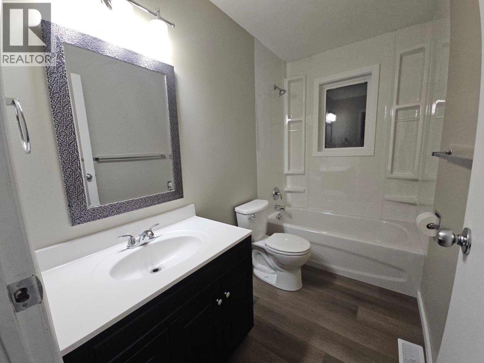 4801 52 Avenue SW, Chetwynd