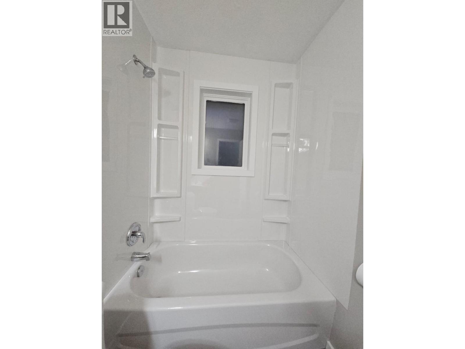 4801 52 Avenue SW, Chetwynd