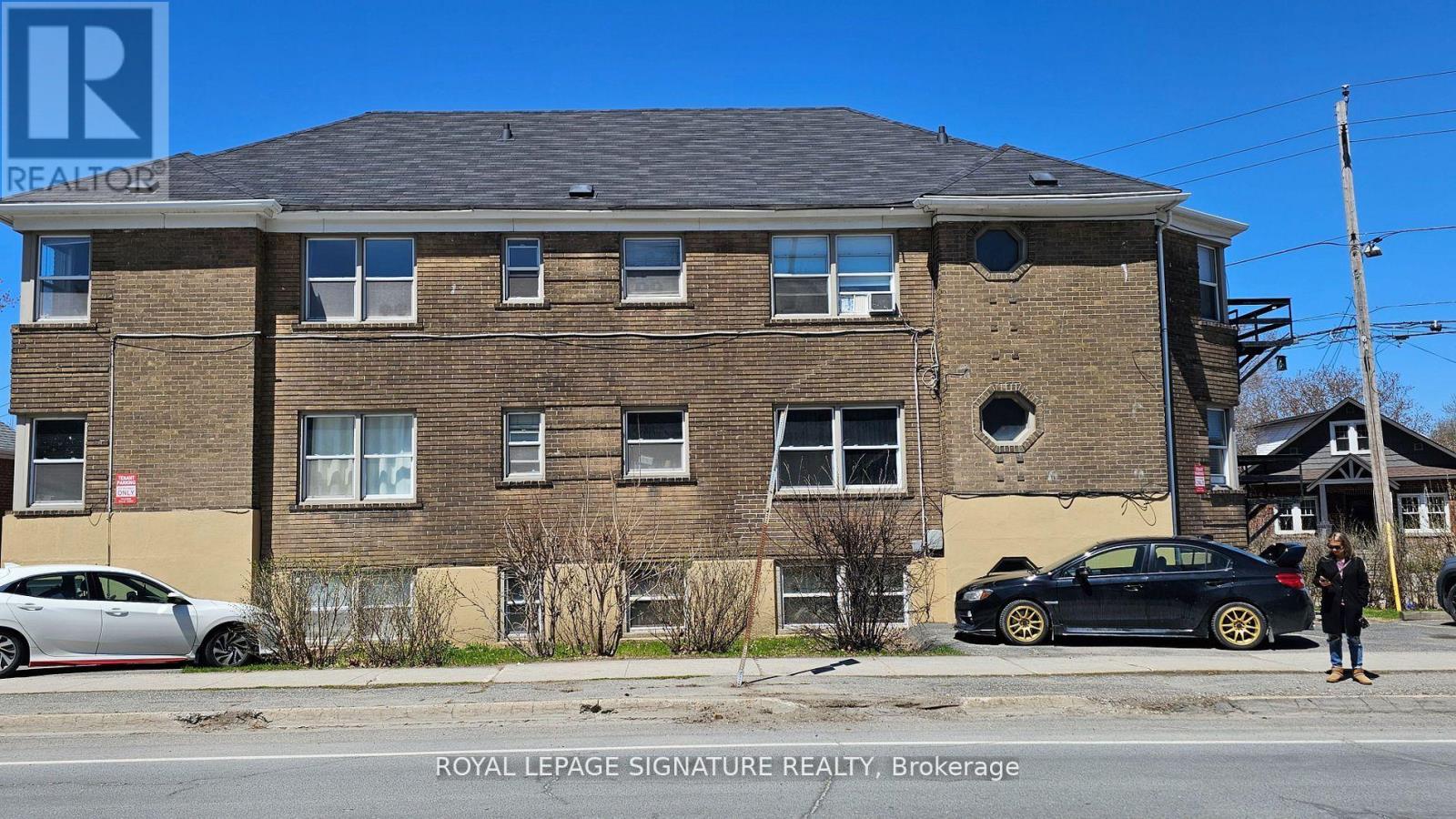 99 DOUGLAS STREET