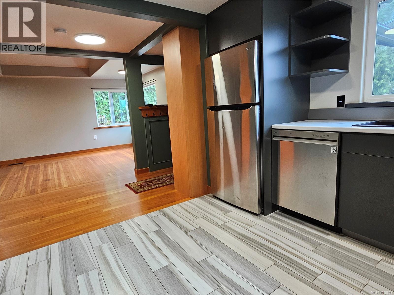  227 Stormont Road, View Royal