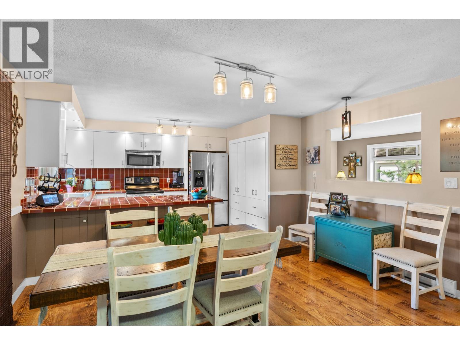  602 Johnson Crescent, Oliver