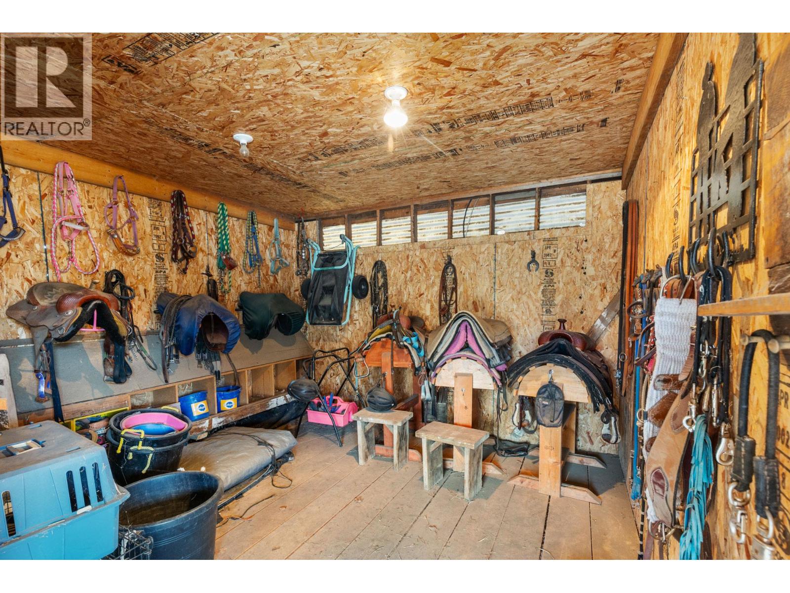  602 Johnson Crescent, Oliver