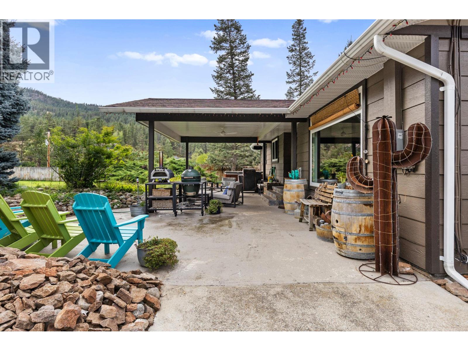  602 Johnson Crescent, Oliver