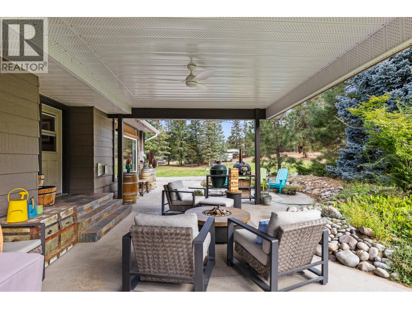  602 Johnson Crescent, Oliver