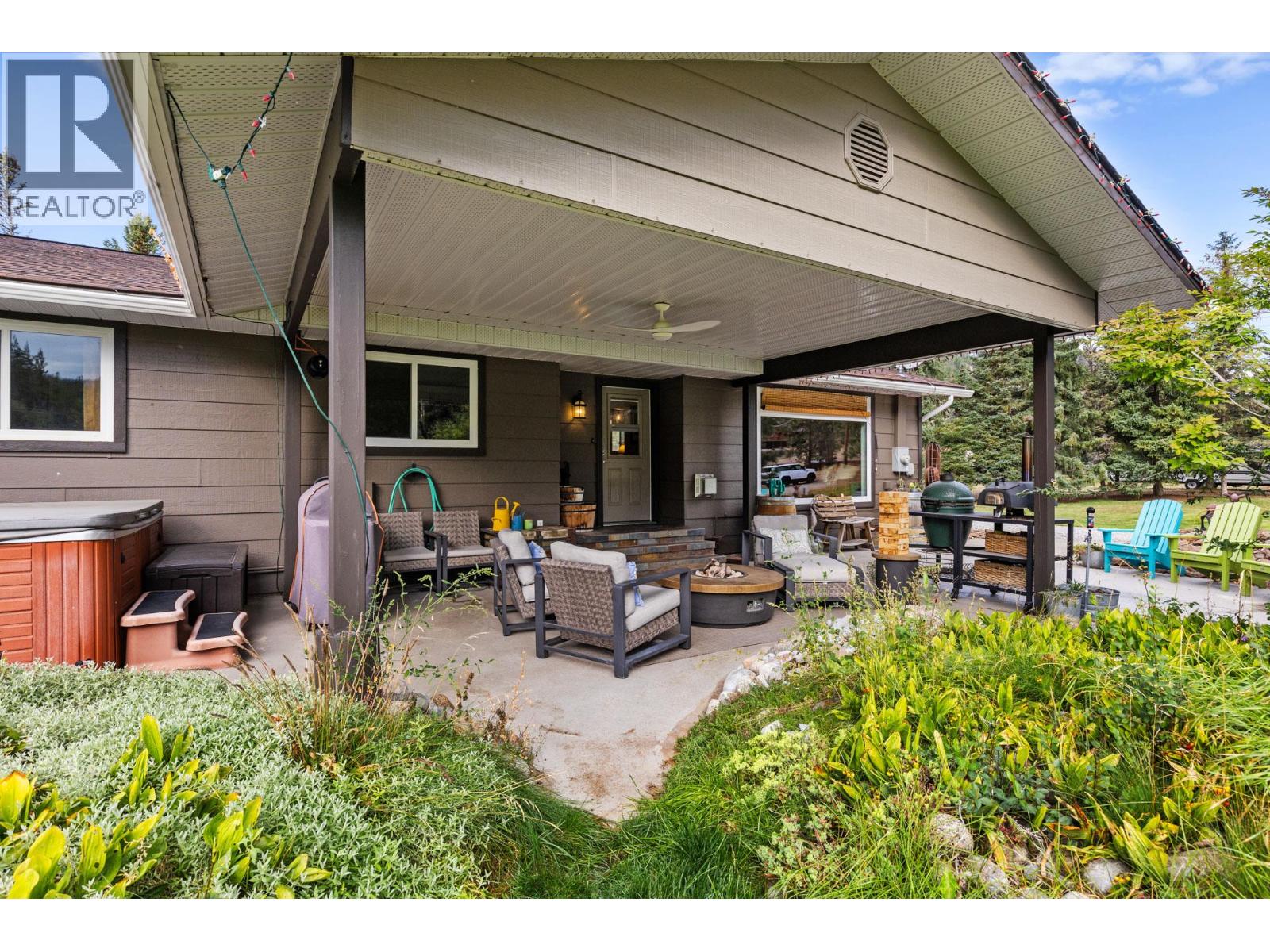  602 Johnson Crescent, Oliver