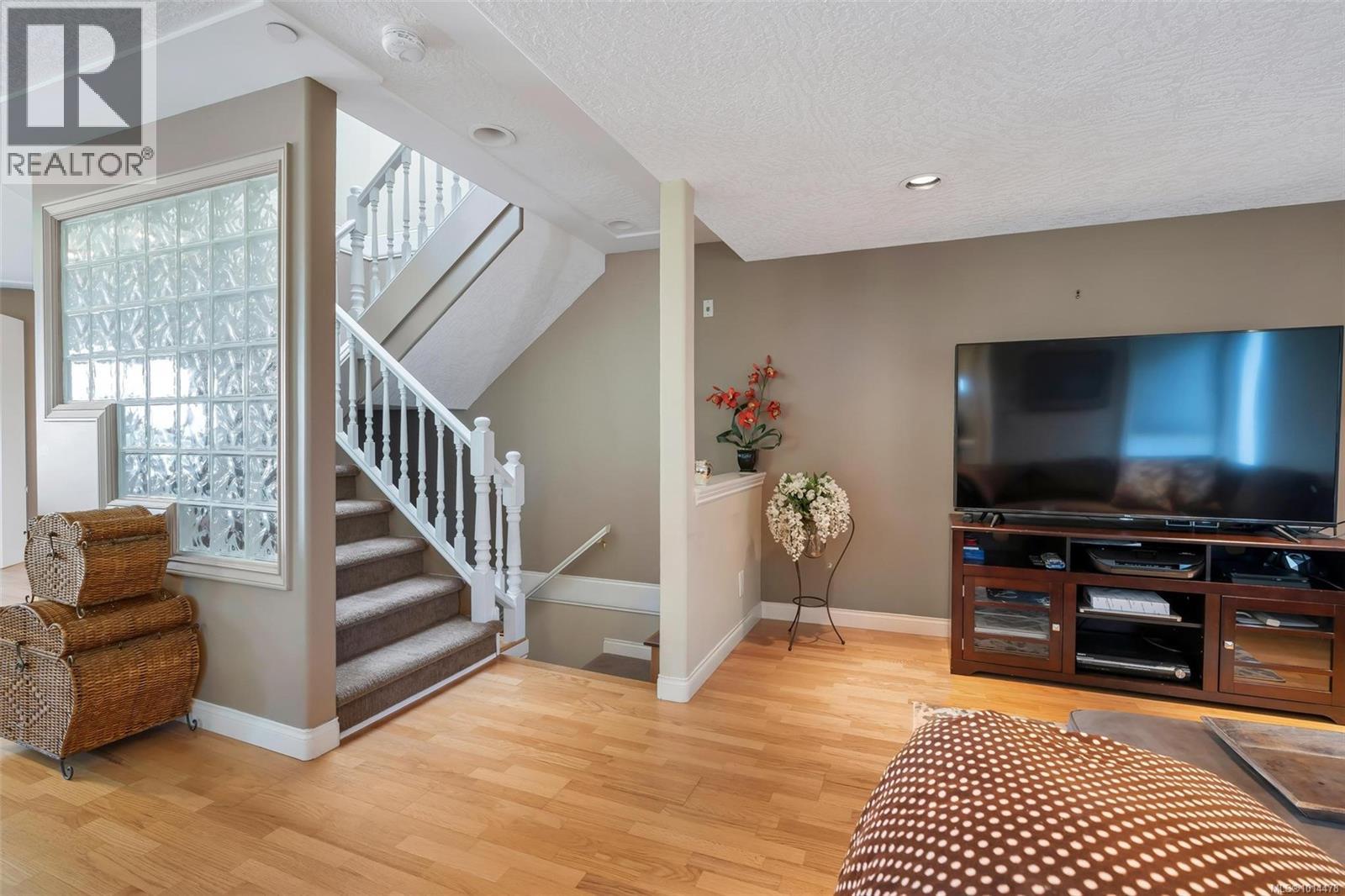 10 7847 East Saanich Road, Central Saanich