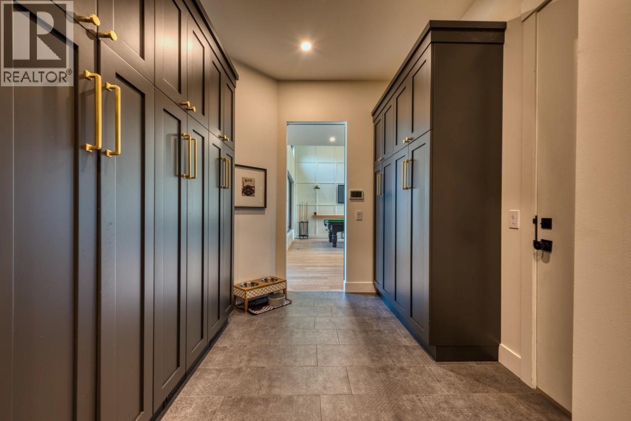 652 Trumpeter Road, Kelowna