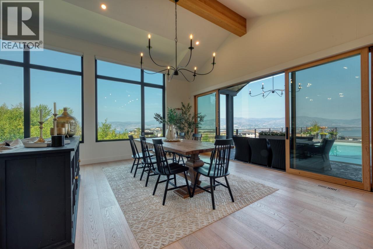 652 Trumpeter Road, Kelowna