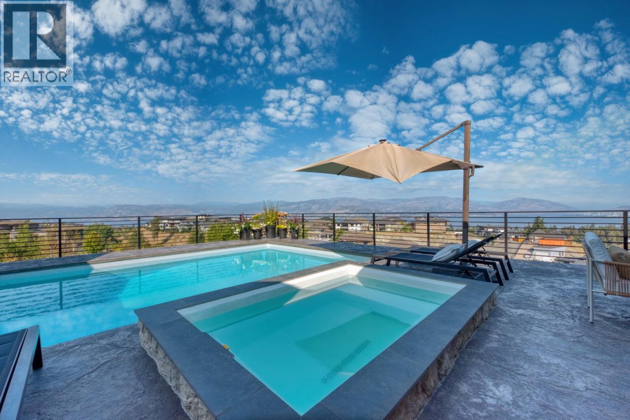 652 Trumpeter Road, Kelowna