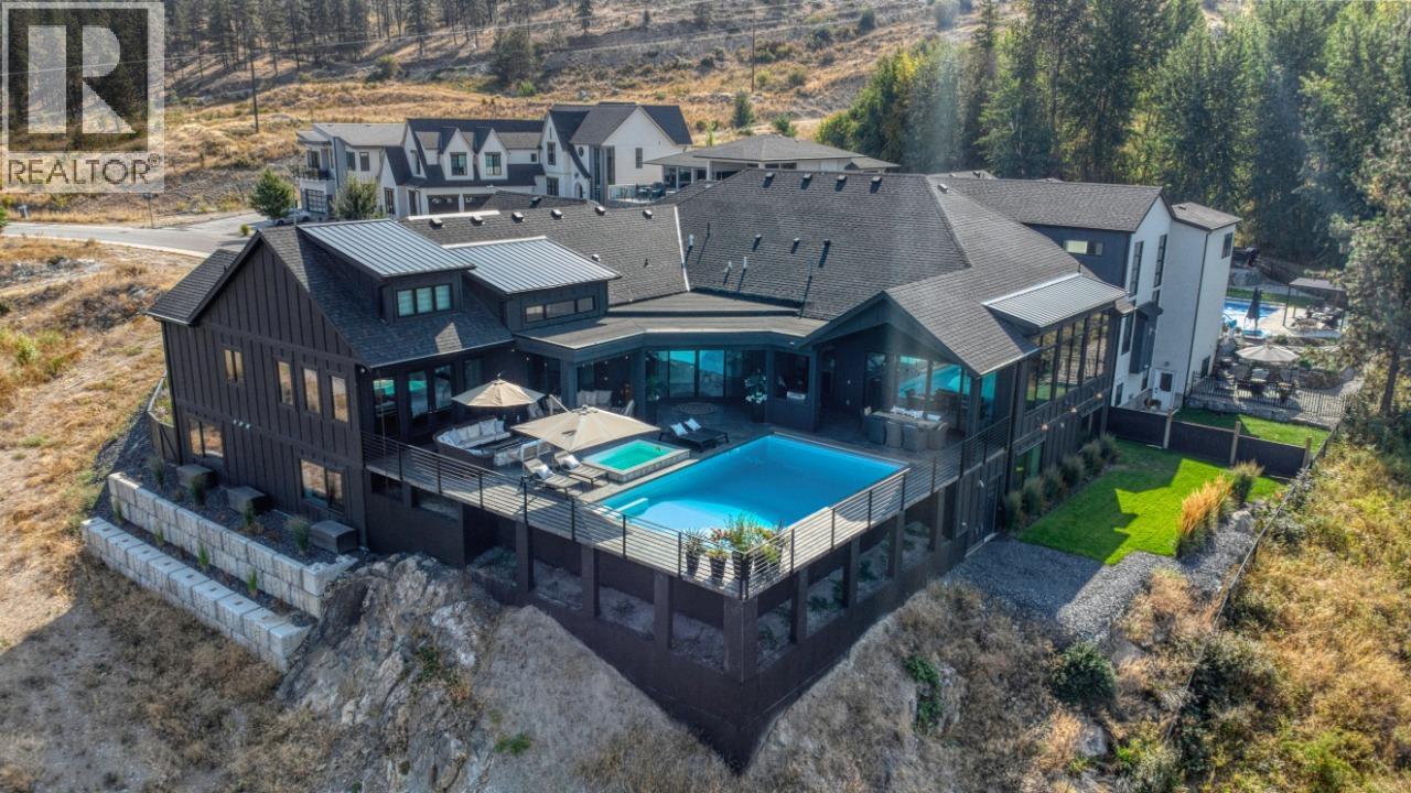 652 Trumpeter Road, Kelowna