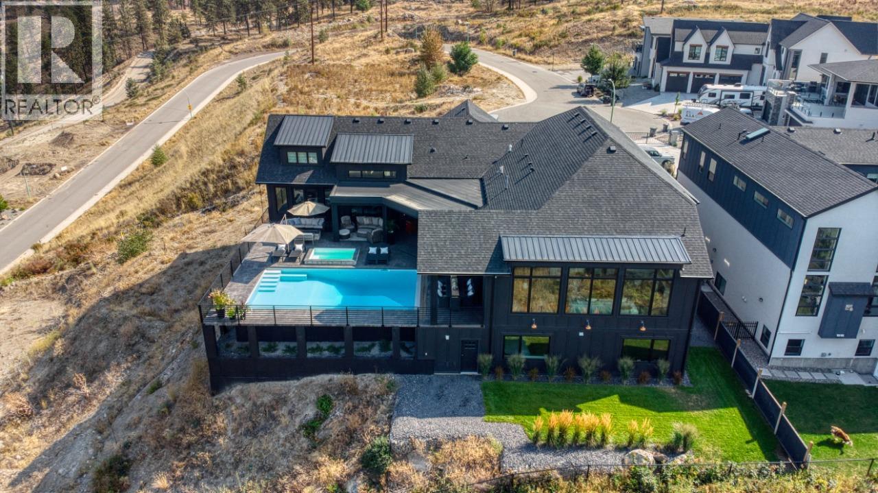 652 Trumpeter Road, Kelowna