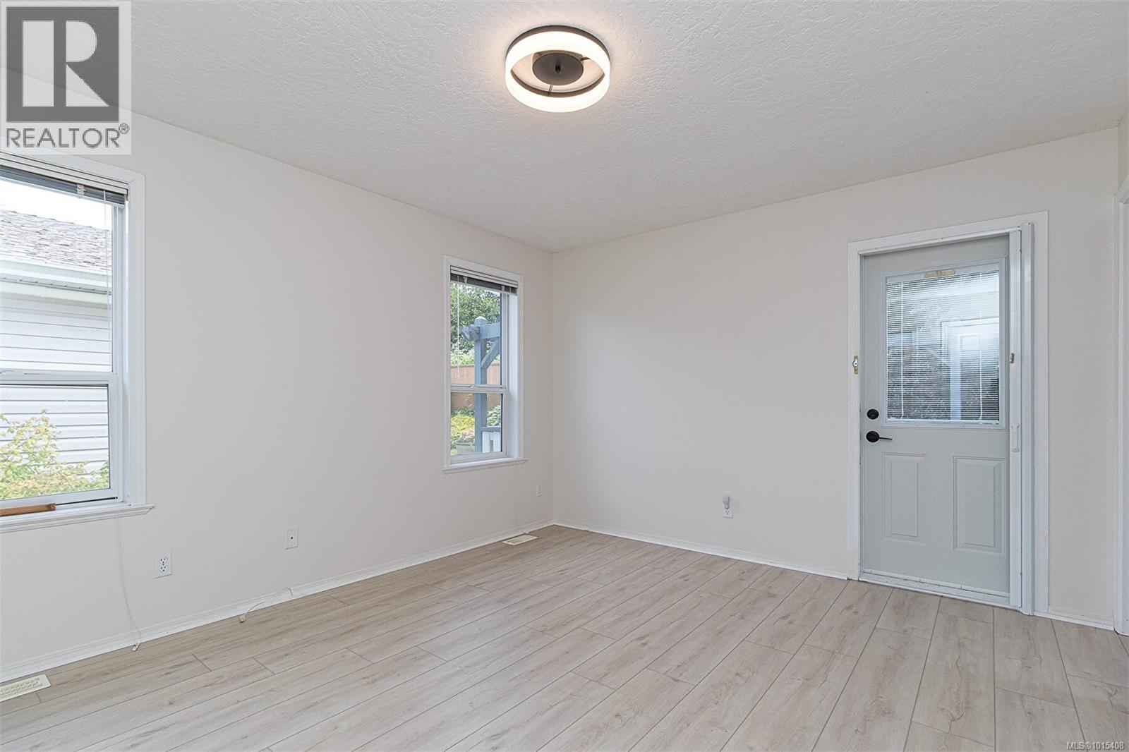  122 Camas Lane, View Royal