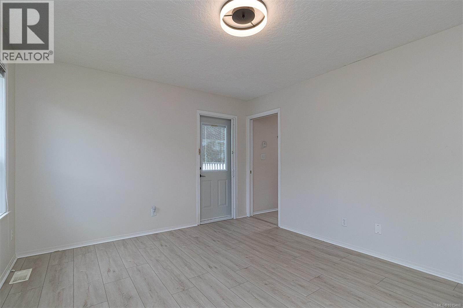  122 Camas Lane, View Royal