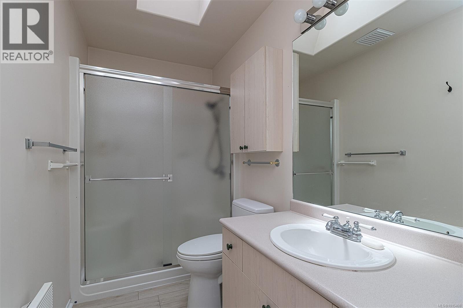  122 Camas Lane, View Royal
