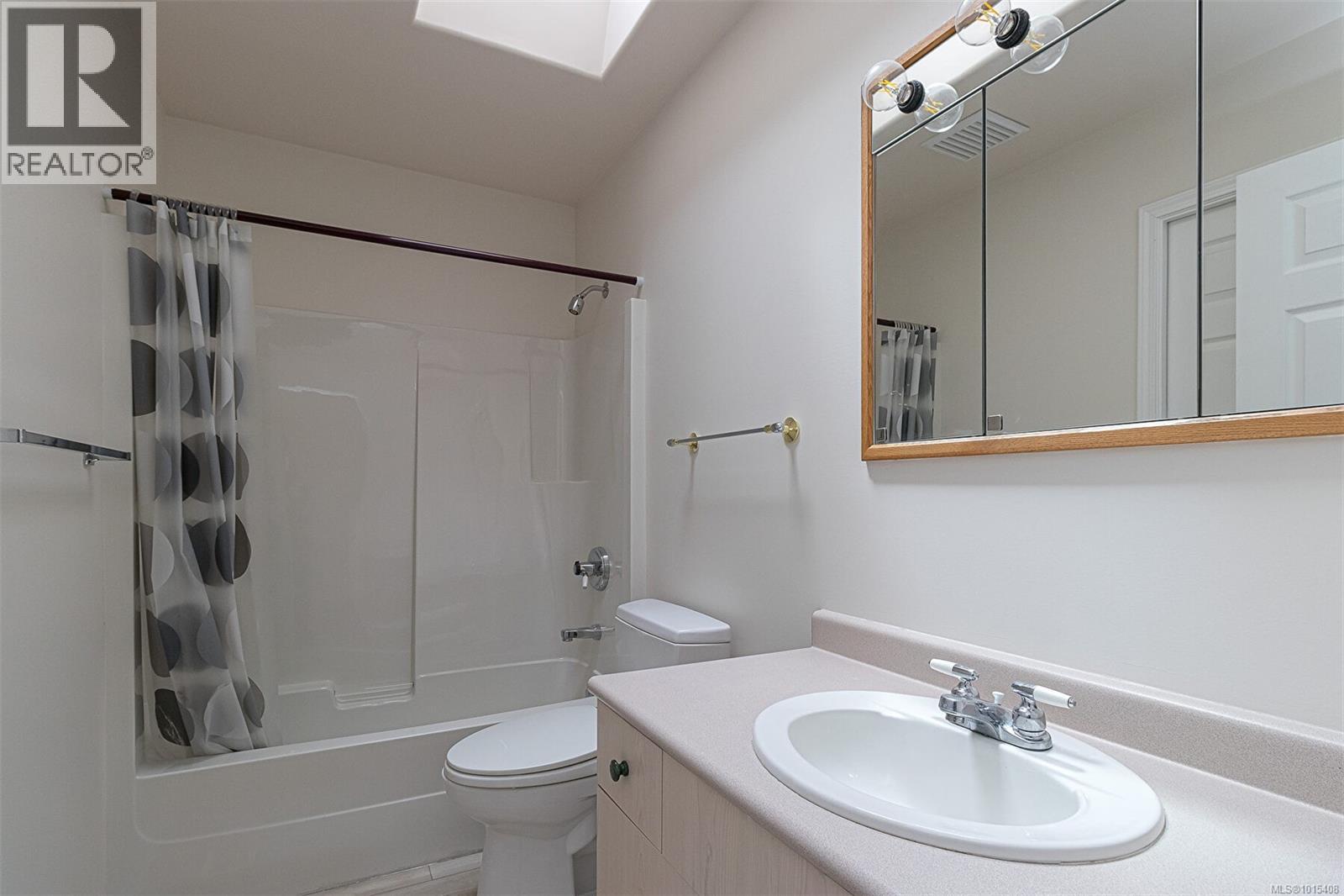  122 Camas Lane, View Royal